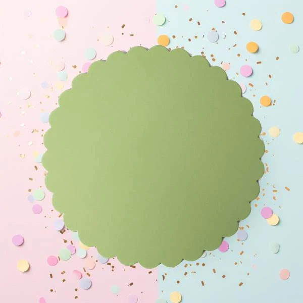 Pastel Green Scalloped Cake Board - 25.4cm - Image 6