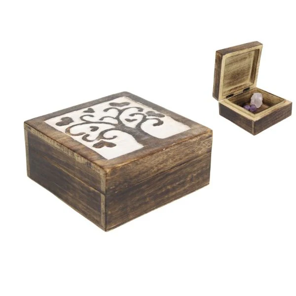 Tree and Heart Design Box - 13cm x 13cm