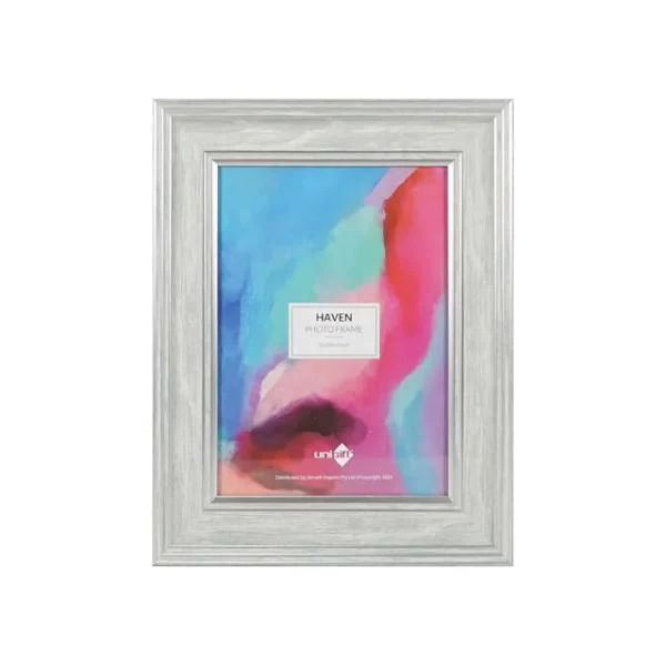 Washed Wooden Look Haven Frame - 15cm x 20cm
