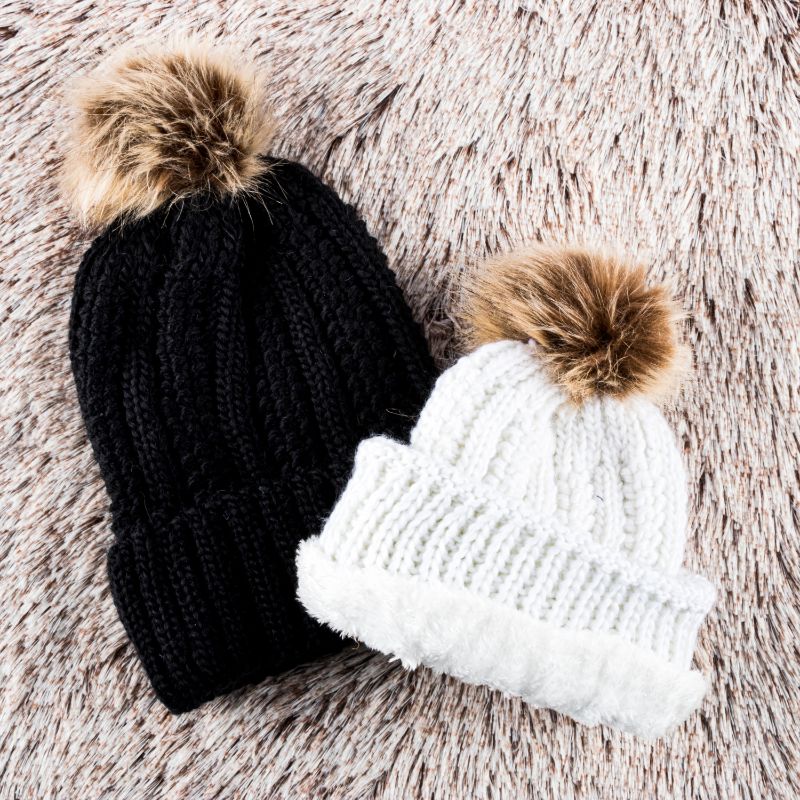 Womens Heat Control Thermal Lined Pom Pom Chunky Ribbed Knit Beanie - Image 2