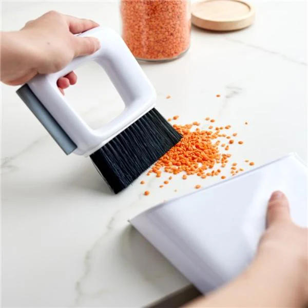 Boxsweden Brite Mini Brush & Squeegee Set - Image 3