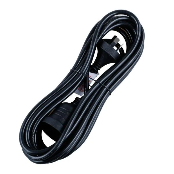 Black 240V 10A Max Load 2400W Extension Lead - 500cm - Image 3