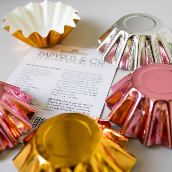24 Pack Gold Bloom Baking Cups - Image 4