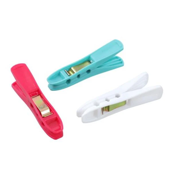 24 Pack Hang It Strong Grip Clothes Pegs - Image 3
