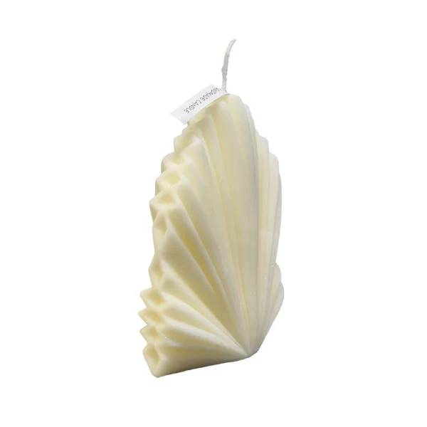 Large Shell Scented Candle - Image 5