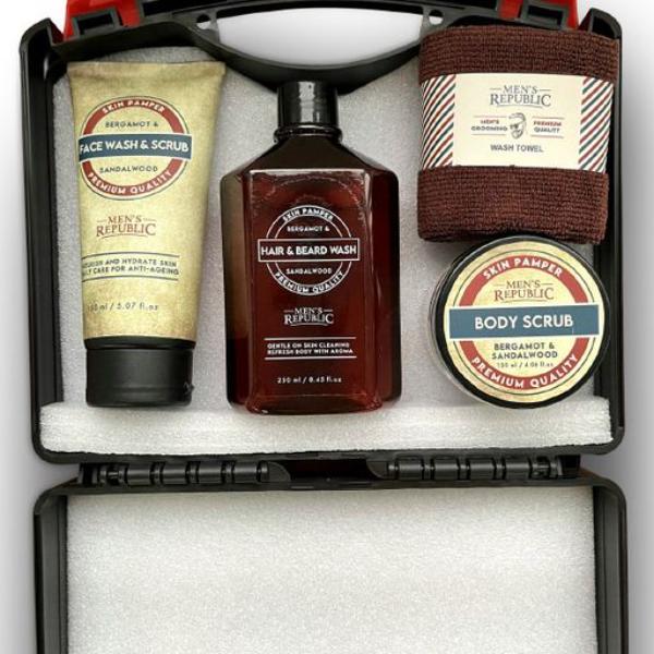 5 Pack Mens Republic Grooming Kit With Tool Case - 25cm x 7cm x 21.5cm - Image 2