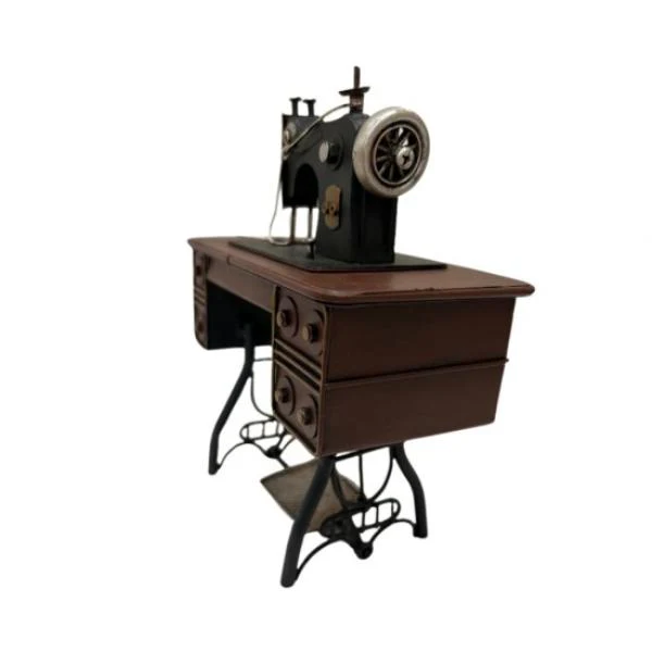 Metal Sewing Machine - 16cm x 9cm x 20cm - Image 2