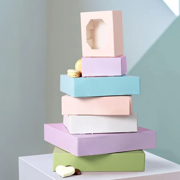 5 Pack Large Pastel Green Papyrus Scalloped Treat Box - Image 4