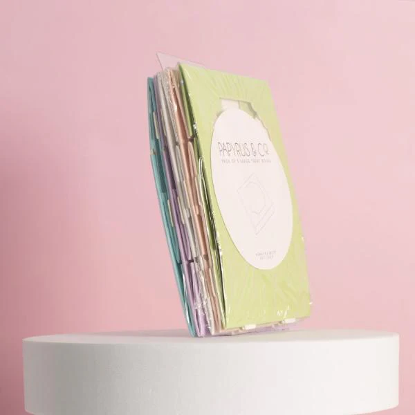 5 Pack Small Mixed Colours Papyrus Scalloped Treat Box - Image 6