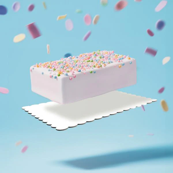 Rectangle Dual Colour Scalloped Cake Board - Image 3