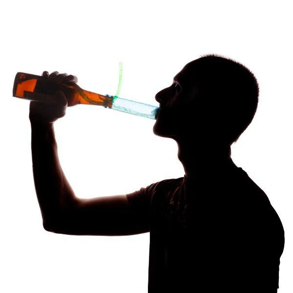 Small Beer Bong - Image 3